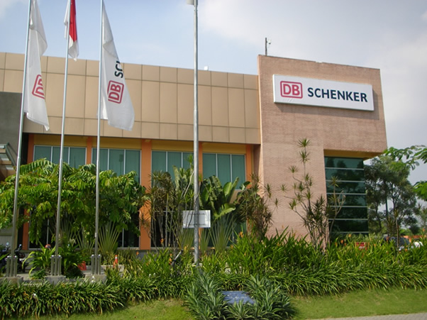 シェンカー倉庫新築工事