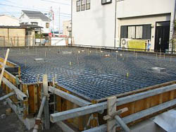 �S�ؑg����R���N���[�g�Ő�