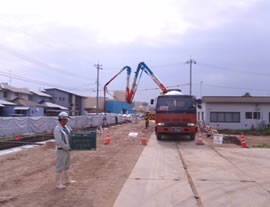 �����������y�Őݏ󋵁i8t�|���v�ԁj